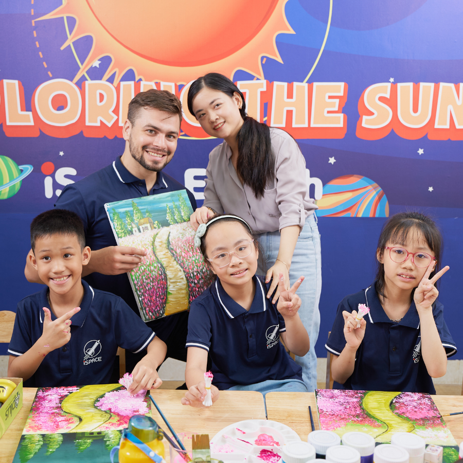 Sự Đồng Hành Tận Tâm Của Giáo Viên Chủ Nhiệm ISPACE ENGLISH